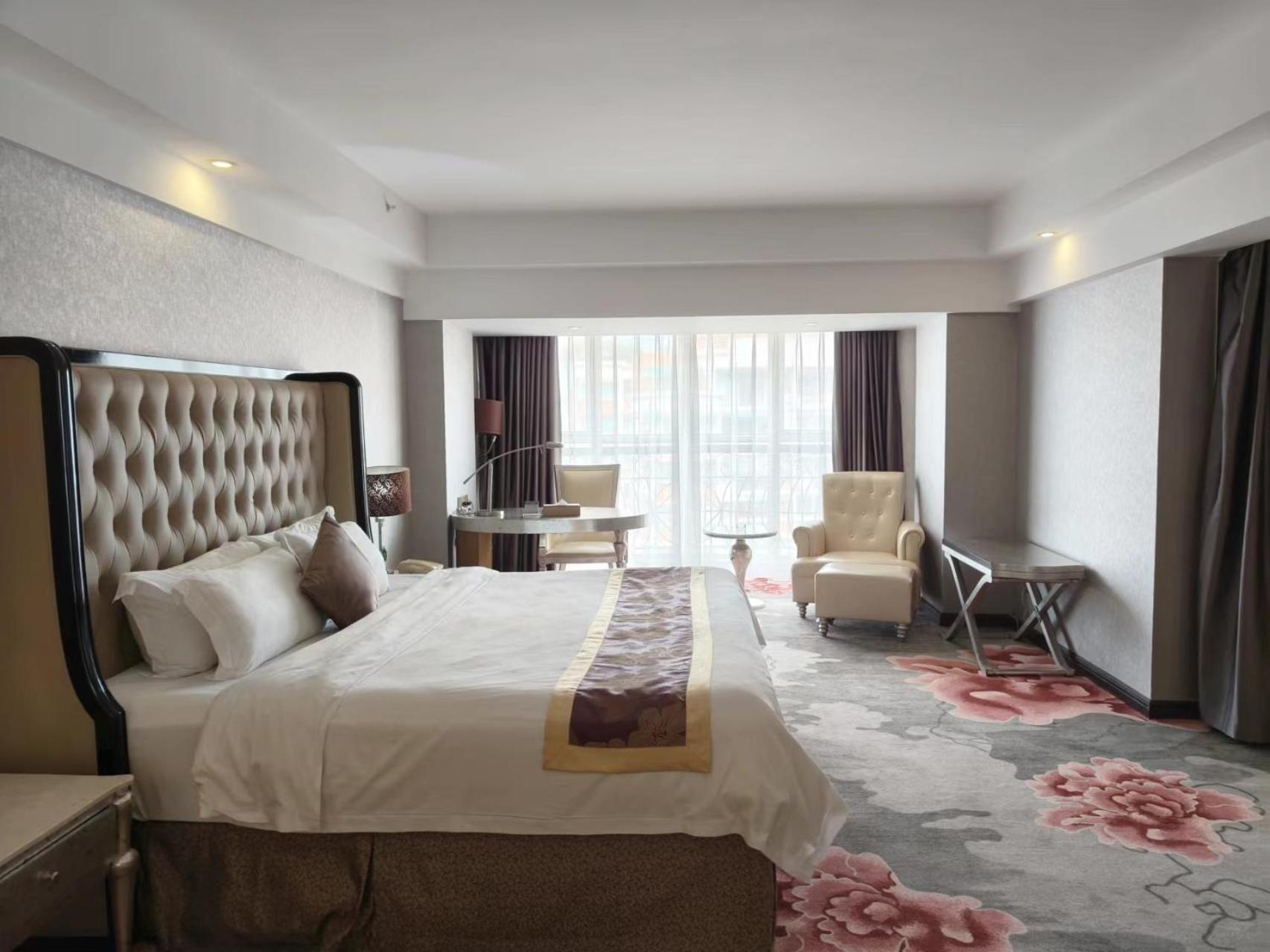 Clayton Hotel-Near Pazhou Exhibition Center Guangzhou Buitenkant foto