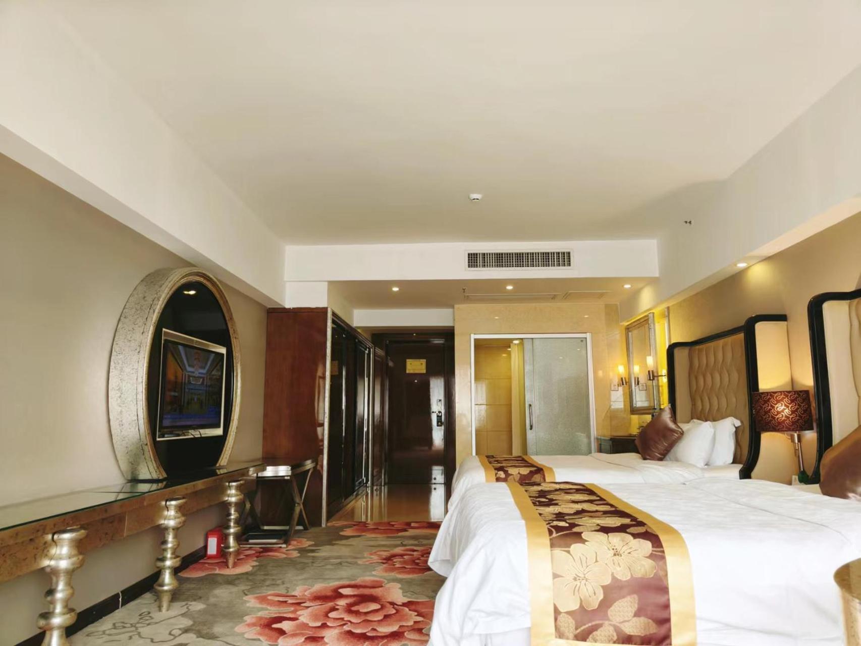 Clayton Hotel-Near Pazhou Exhibition Center Guangzhou Buitenkant foto
