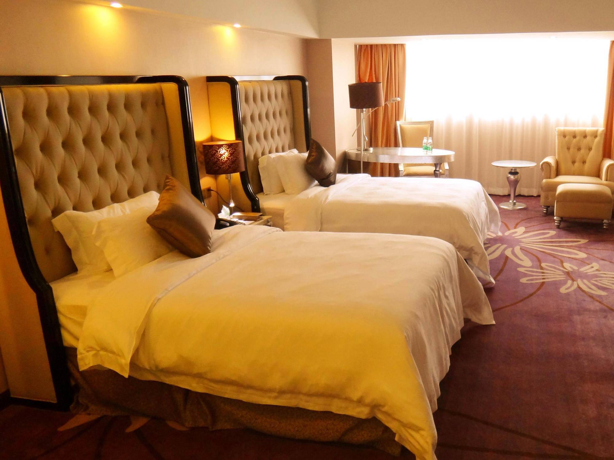 Clayton Hotel-Near Pazhou Exhibition Center Guangzhou Buitenkant foto