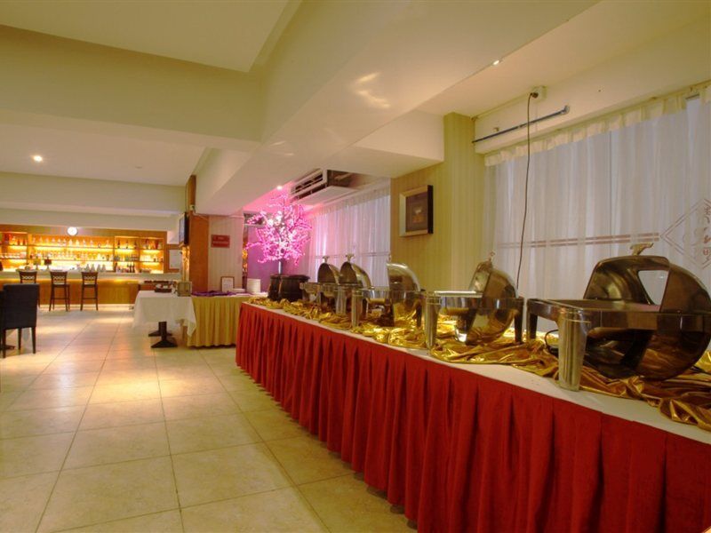Clayton Hotel-Near Pazhou Exhibition Center Guangzhou Buitenkant foto